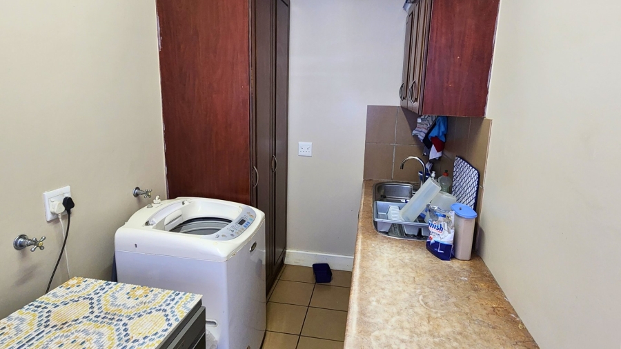 4 Bedroom Property for Sale in Dana Bay Western Cape